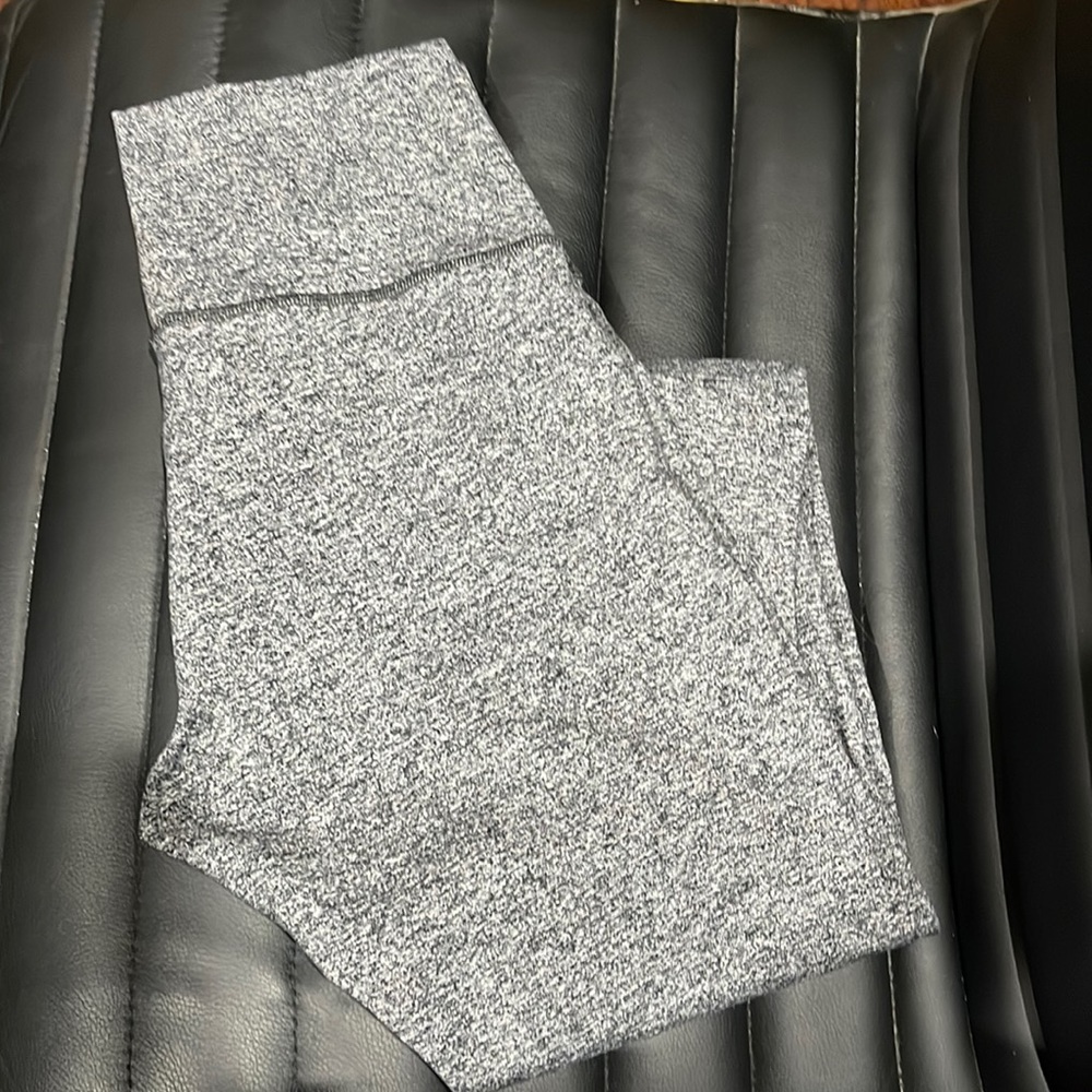 SZ 10 lululemon leggings